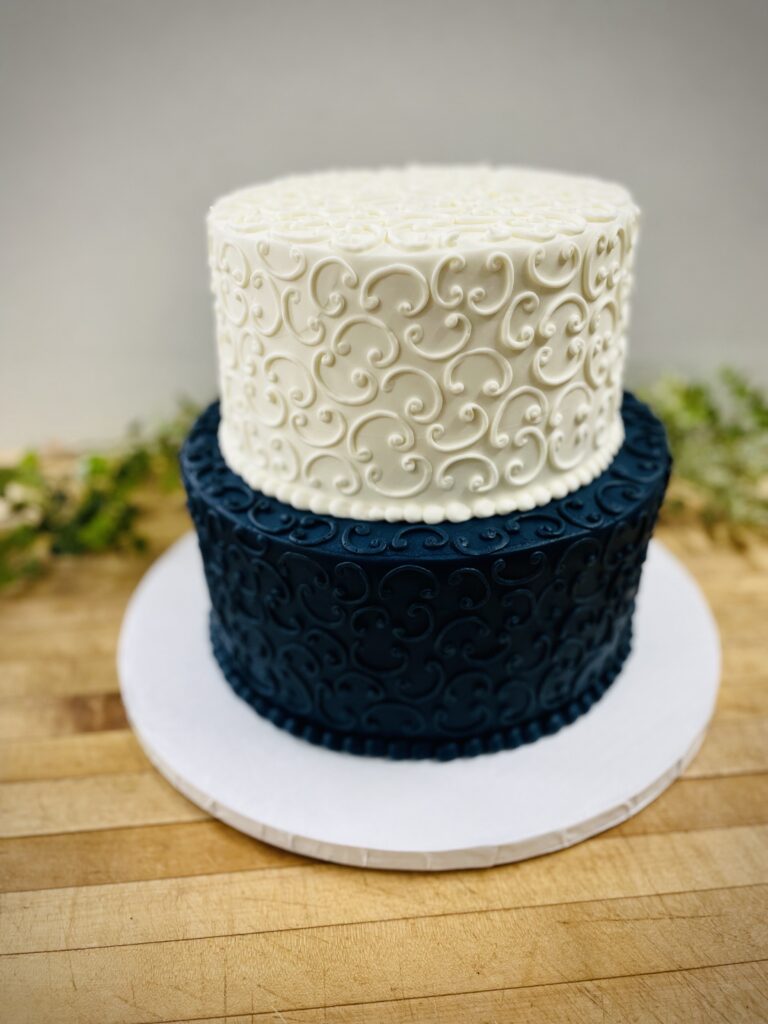 Two layer cake with two colors