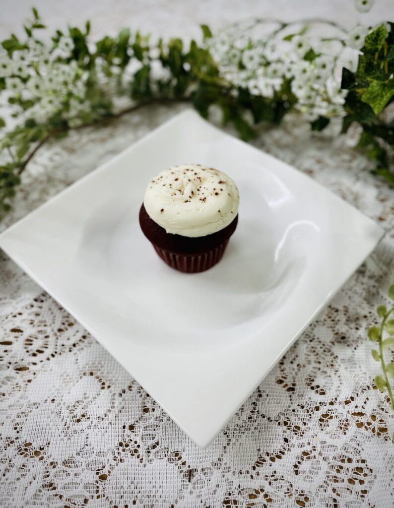 Red Velvet Cupcake with Cream Cheese Icing